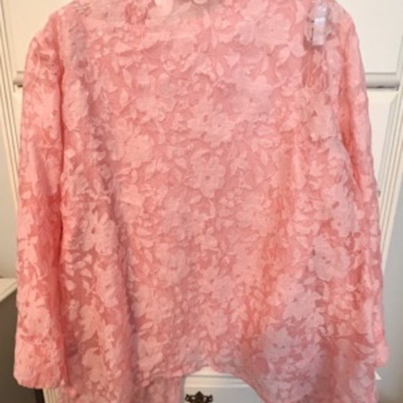 Alfred Dunner Twin Set in Pink, Size 18W. - Picture 5 of 6